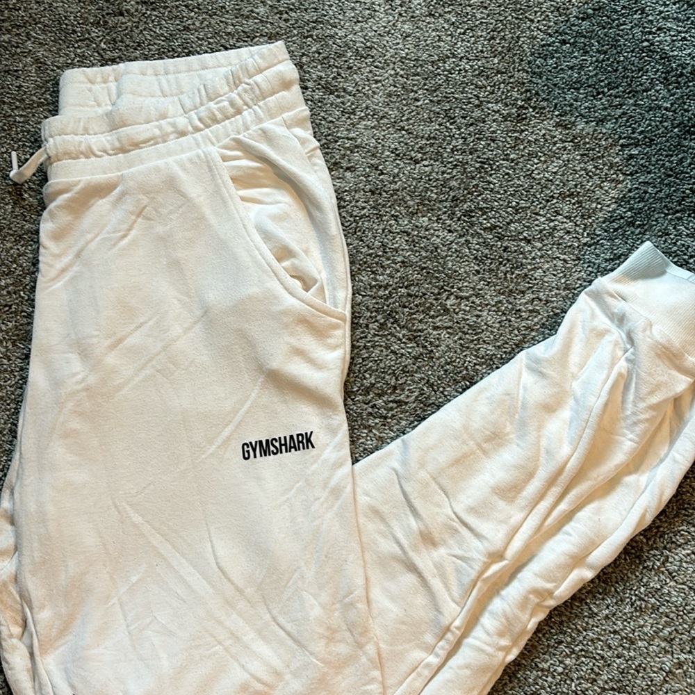 White GymShark joggers medium